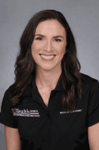 Julianne Munoz, MD - Advanced to Associate
